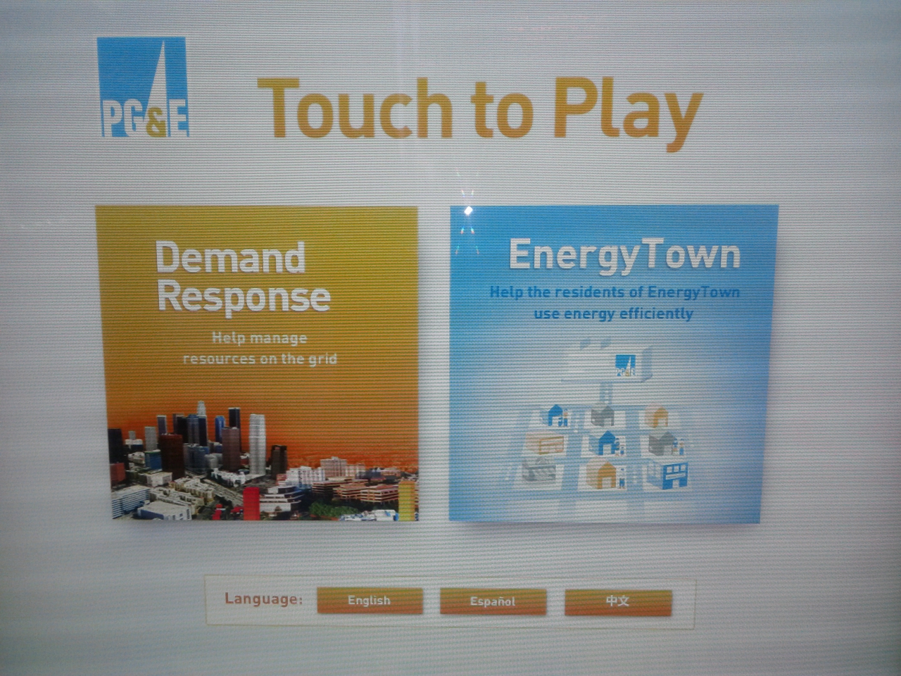 Choose which game you want to play - Demand Response or Energy Town